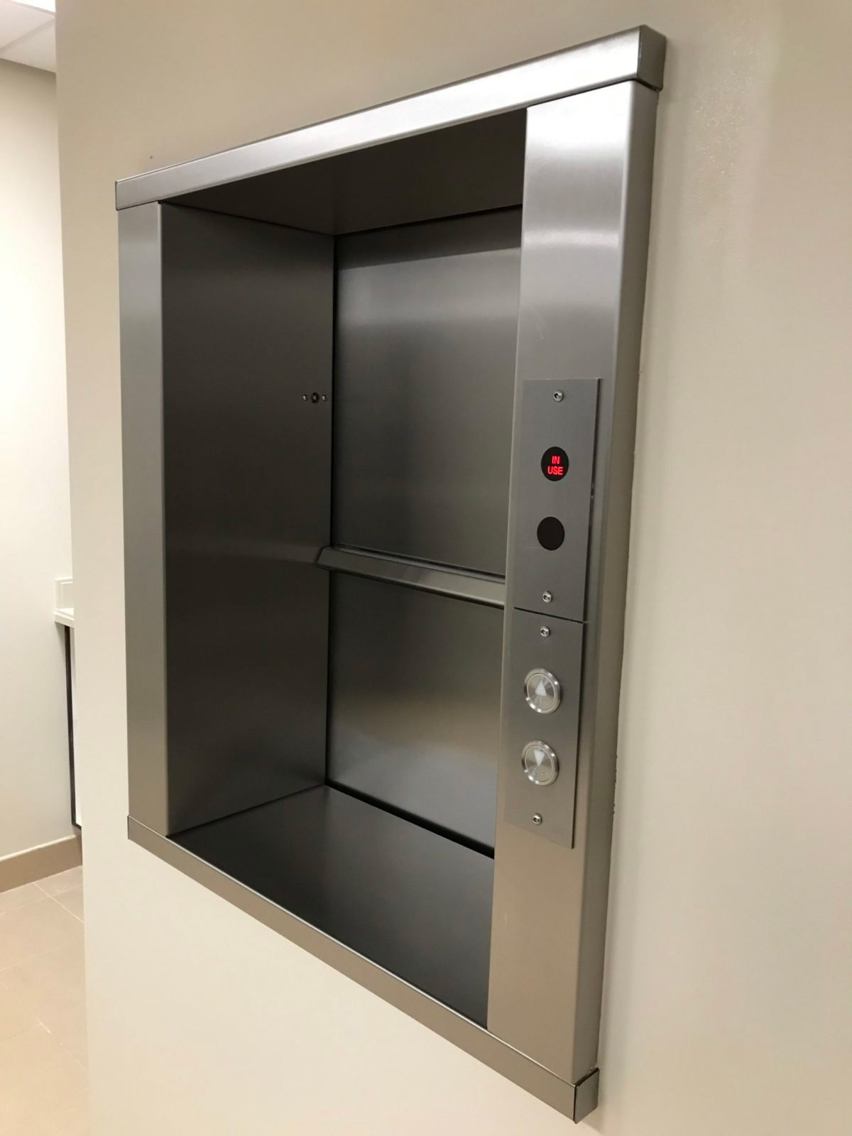 Dumb Waiter